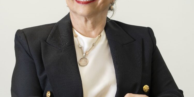 Izquierdo llama a votar masivamente el próximo domingo