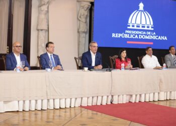 Abinader asegura crecimiento de un 23% de exportaciones del país en últimos tres años, son los mejores de la historia exportadora de RD