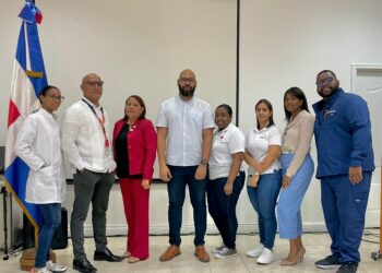 Cruz Roja recolecta sangre en EDESUR Dominicana