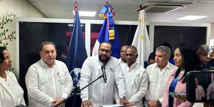 Ponen en funcionamiento Unidad de Cuidado Intensivo Pediátrico en el Hospital Pina