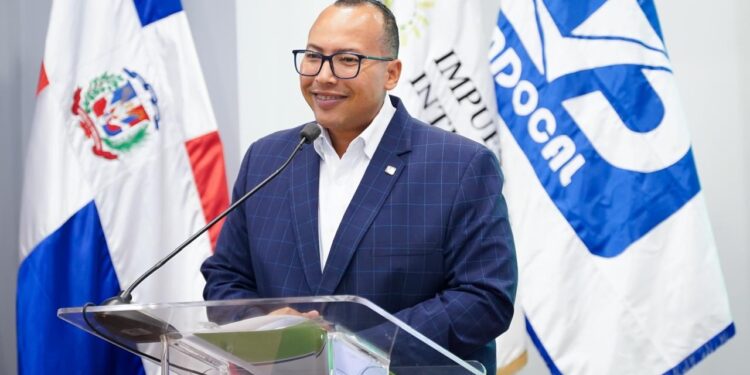 Presidente Abinader designa a Lorenzo David Ramírez Uribe como director general de Pasaportes