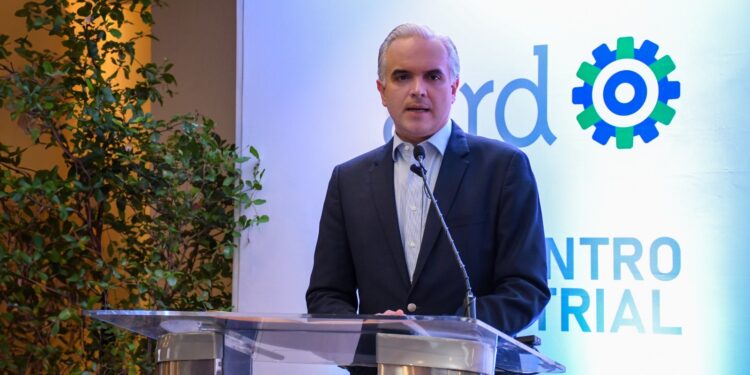 Luis Miguel De Camps: “Gobierno está decidido a generar por consenso una reforma de la Seguridad Social”