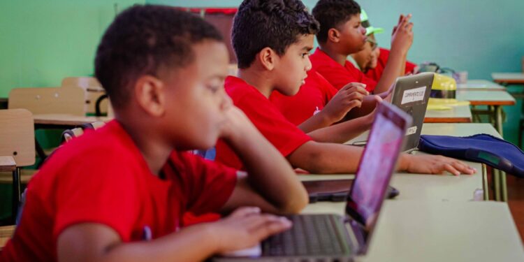 Minerd ratifica cumplimiento y progresos en el Pacto Educativo; califica de desacertadas declaraciones de la ADP