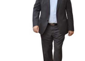 Ministro de Economía analiza desafíos y alternativas para mejorar la tributación en República Dominicana