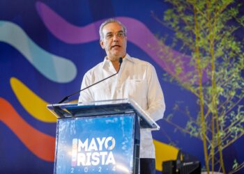 Presidente Abinader dice San Francisco de Macorís es una ciudad pujante que refleja gran dinamismo económico de RD