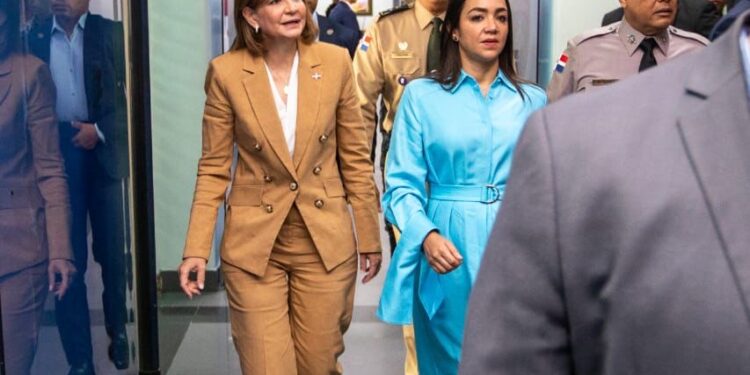 Raquel Peña lidera primera reunión de Seguridad Ciudadana del nuevo periodo de gobierno