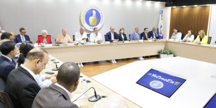 José Ignacio Paliza afirma presidente Abinader deja una impronta de lo que debe ser el comportamiento de un presidente