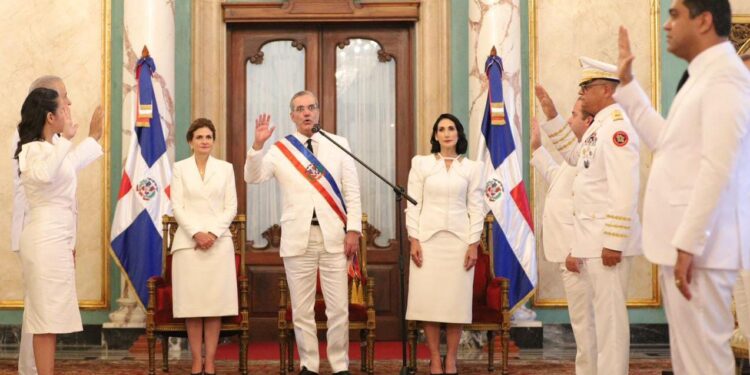 Kelvin Cruz agradece al presidente Luis Abinader su designación como ministro y al pueblo de La Vega por el apoyo