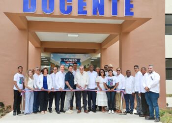 Presidente Abinader asegura está convirtiendo la UASD en una verdadera institución nacional
