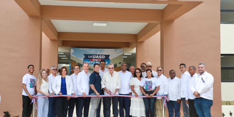 Presidente Abinader asegura está convirtiendo la UASD en una verdadera institución nacional