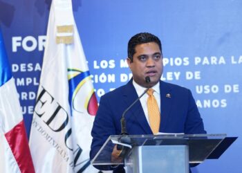 Kelvin Cruz: Unificar elecciones ahorraría 40% de recursos y aumenta participación electoral.