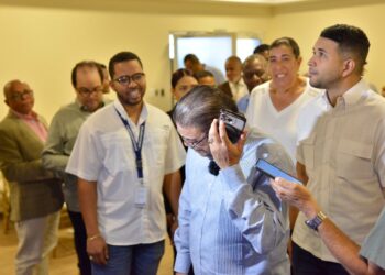 Un cheque tiene tu nombre”, ministro Camacho a Pinales