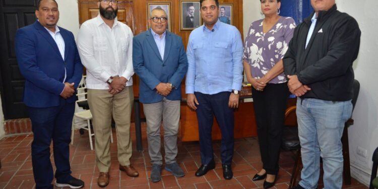 Kelvin Cruz afirma mantendrá relación sana con los cronistas deportivos