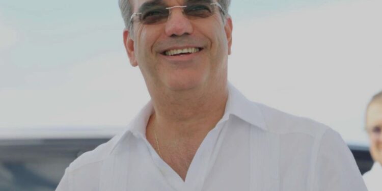 Presidente Abinader inaugura cuatro obras este sábado en las provincias Santo Domingo y La Vega