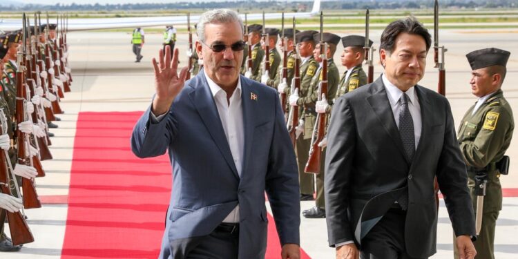 Presidente Abinader llega a Ciudad de México