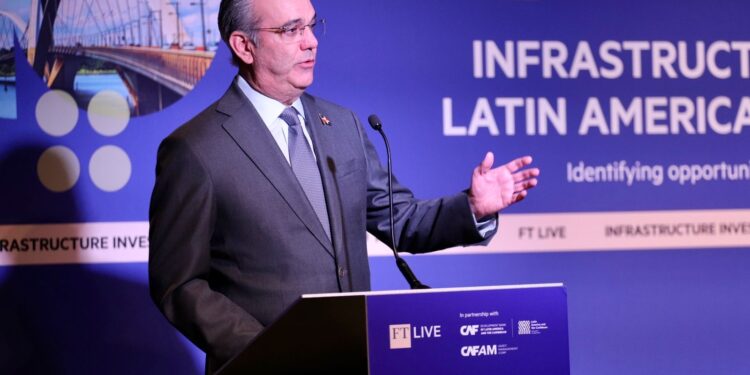 Presidente Abinader destaca estabilidad económica y oportunidades de inversión en RD