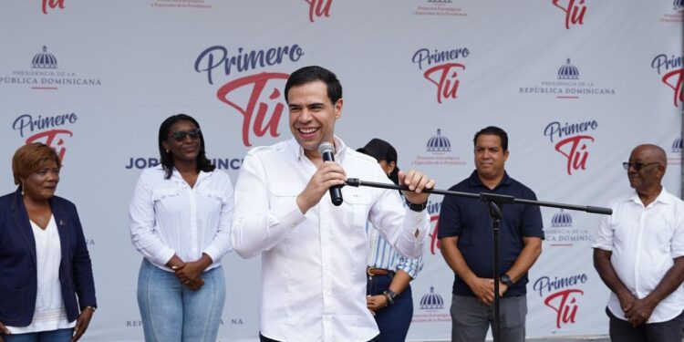 Gobierno lleva acciones sociales a Samaná y beneficia miles de personas