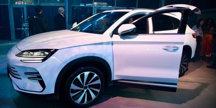 Peravia Motors lanza su Nuevo Segmento de BYD de vehículos SÚPER HÍBRIDOS con la Camioneta Shark y la SUV Song Plus