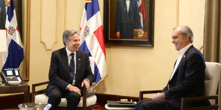 Presidente Abinader agotó una amplia agenda de temas bilaterales con respeto mutuo y transparencia