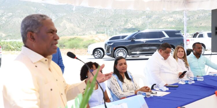 EGEHID inicia un mercado y cuatro canchas deportivas en Poblado Monte Grande