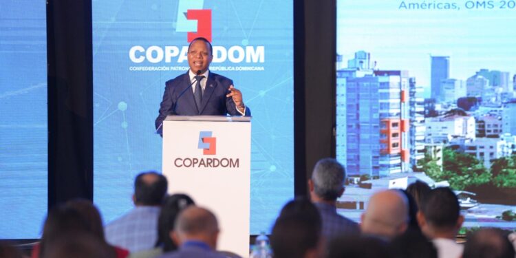 Milton Morrison aborda desafíos de la movilidad en RD; anuncia firma de un pacto para salvar vidas