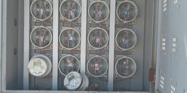 Edesur desmantela conexiones ilegales en Barahona y San Juan