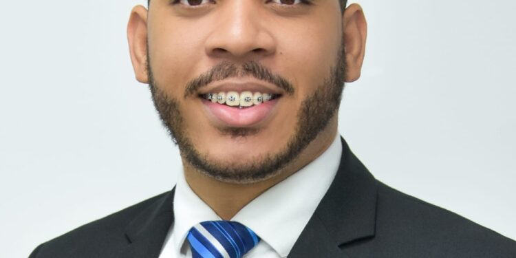 FelipeRamírez: Campeón Nacional de Oratoria y Presidente Electo de Jaycees’72