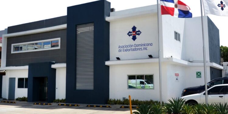 ADOEXPO alerta sobre el impacto negativo de la modificación a la Ley Proindustria