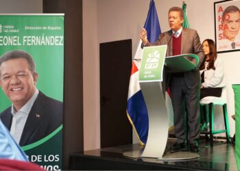 Leonel Fernández encabeza asamblea en España con dirigentes de FP