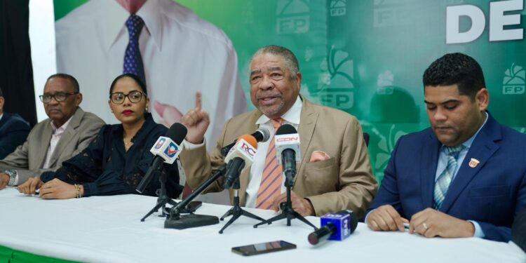 FP rechaza designación de Amparo Custodio como alcaldesa de La Vega