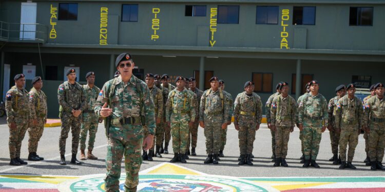 Comandante General del Ejército afirma hechos ilícitos tendrán respuesta enérgica de la institución