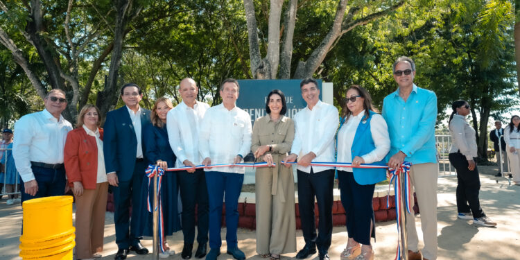 Banco Popular, Primera Dama, MICM y Alcaldía de Santiago inauguran parque Benito Juárez&nbsp;