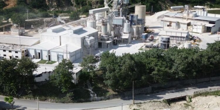 EMPRESAS MINERAS DEL POMIER CON MÁS INTERROGANTES QUE RESPUESTAS SOBRE EL ESTUDIO PRESENTADO POR GEORGE VENI