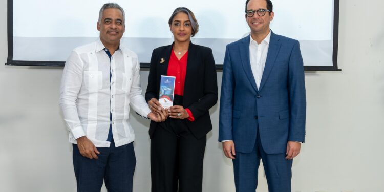 Energía y Minas presenta su primera versión de la Carta Compromiso al Ciudadano