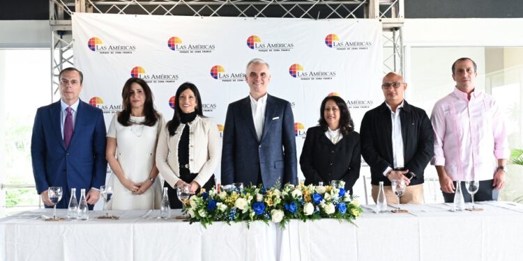 Luis Miguel De Camps impulsa la inserción laboral femenina con apoyo al programa Mujer Digital