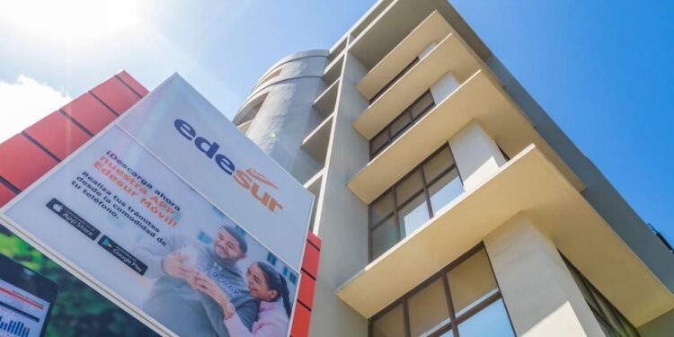 Edesur informa que tribunal dicta prisión preventiva contra hombre acusado de sustraer cables del tendido eléctrico