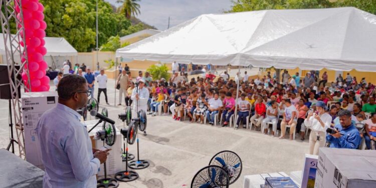 Propeep lleva jornada especial a madres del Palmar de Ocoa de Azua