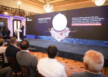 Presidente Abinader informa Gobierno cuenta con dos Radares Doppler para plan contingencia ante temporada ciclónica 2025 y que está en proceso de instalación de un tercero en el AILA