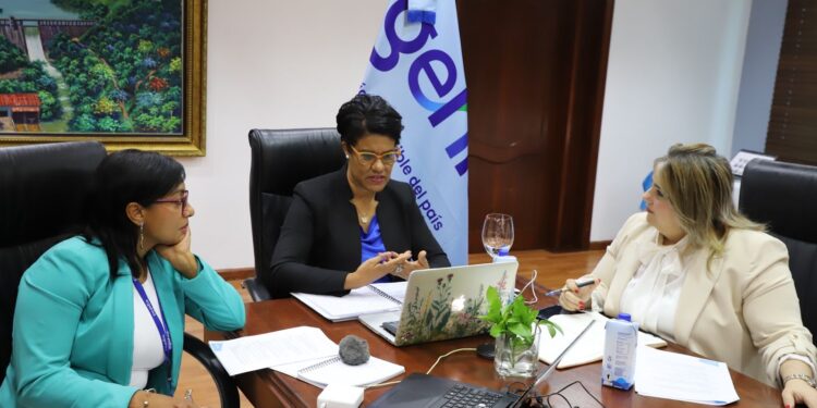 Presidenta de Consejo de EGEHID plantea los retos en materia de generación eléctrica por hidrobombeo