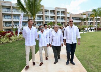 Presidente Abinader: Desde 2020 Miches avanza como polo turístico y motor de desarrollo económico con apoyo del Gobierno y la inversión privada