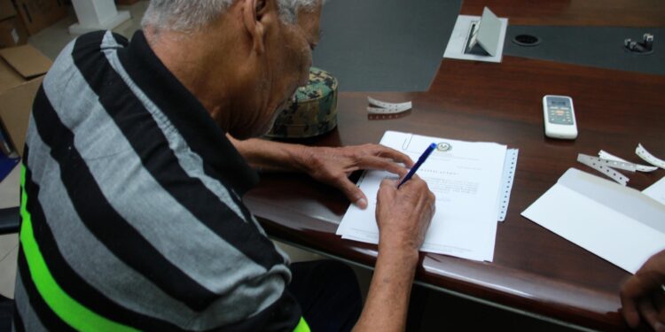 Ministerio de Defensa impulsa histórica inserción laboral de pensionados militares en el sector privado