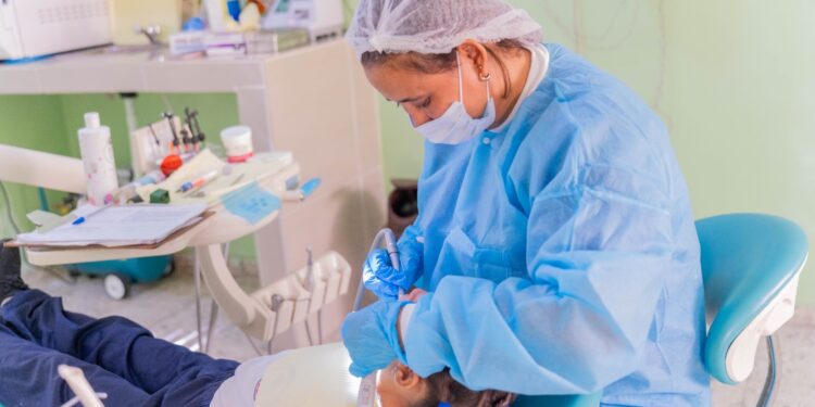 INABIE amplió su cobertura especializada de salud con más de 146 mil estudiantes atendidos directamente durante el año escolar 2024-2025