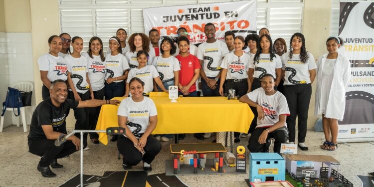 Alumnos de Pedro Brand presentan ideas innovadoras para mejorar el tránsito
