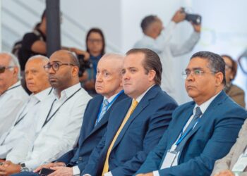 Paliza destaca importancia del diálogo abierto sobre crisis haitiana en el CES