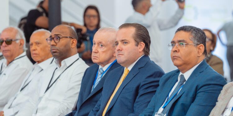 Paliza destaca importancia del diálogo abierto sobre crisis haitiana en el CES