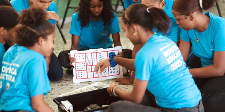 MINERD realiza Campamento de Robótica 2025: más de 21 mil estudiantes participarán en jornada de innovación educativa