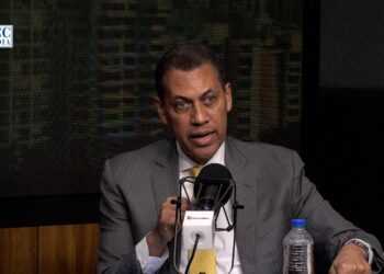 Guido Gómez Mazara: “Aquí hay una arrabalización de la aspiración presidencial”