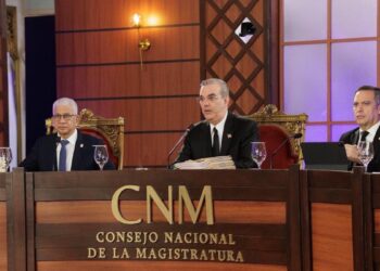 Presidente Abinader convoca al Consejo Nacional de la Magistratura