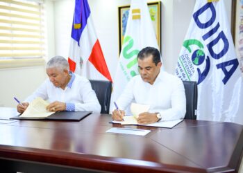 DIDA y OMSA firman acuerdo impactará a más de 70 mil afiliados con campaña que “Nadie Juegue con Tus Derechos”