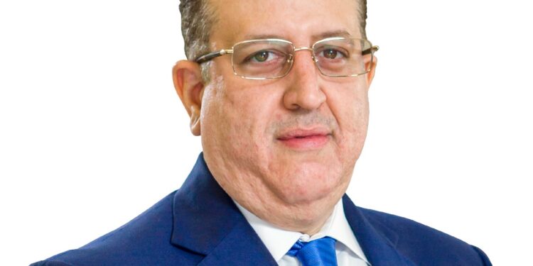 Magín J. Díaz es designado Ministro de Hacienda: inició su carrera en el servicio público en el gobierno 2000-2004